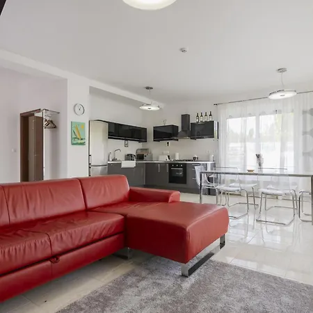 Case de vacanță Posha By Interhome